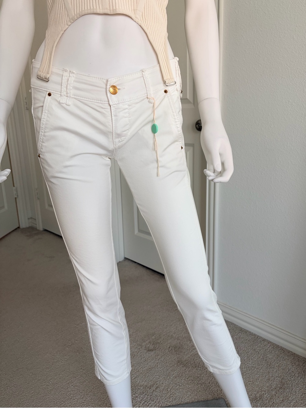 NWOT Cycle Jeans Italy Low-rise Cropped White Denim Size 27